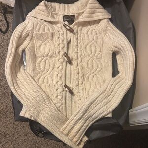 Vintage Abercrombie & Fitch Cream Knit Lambs’ Wool Sweater